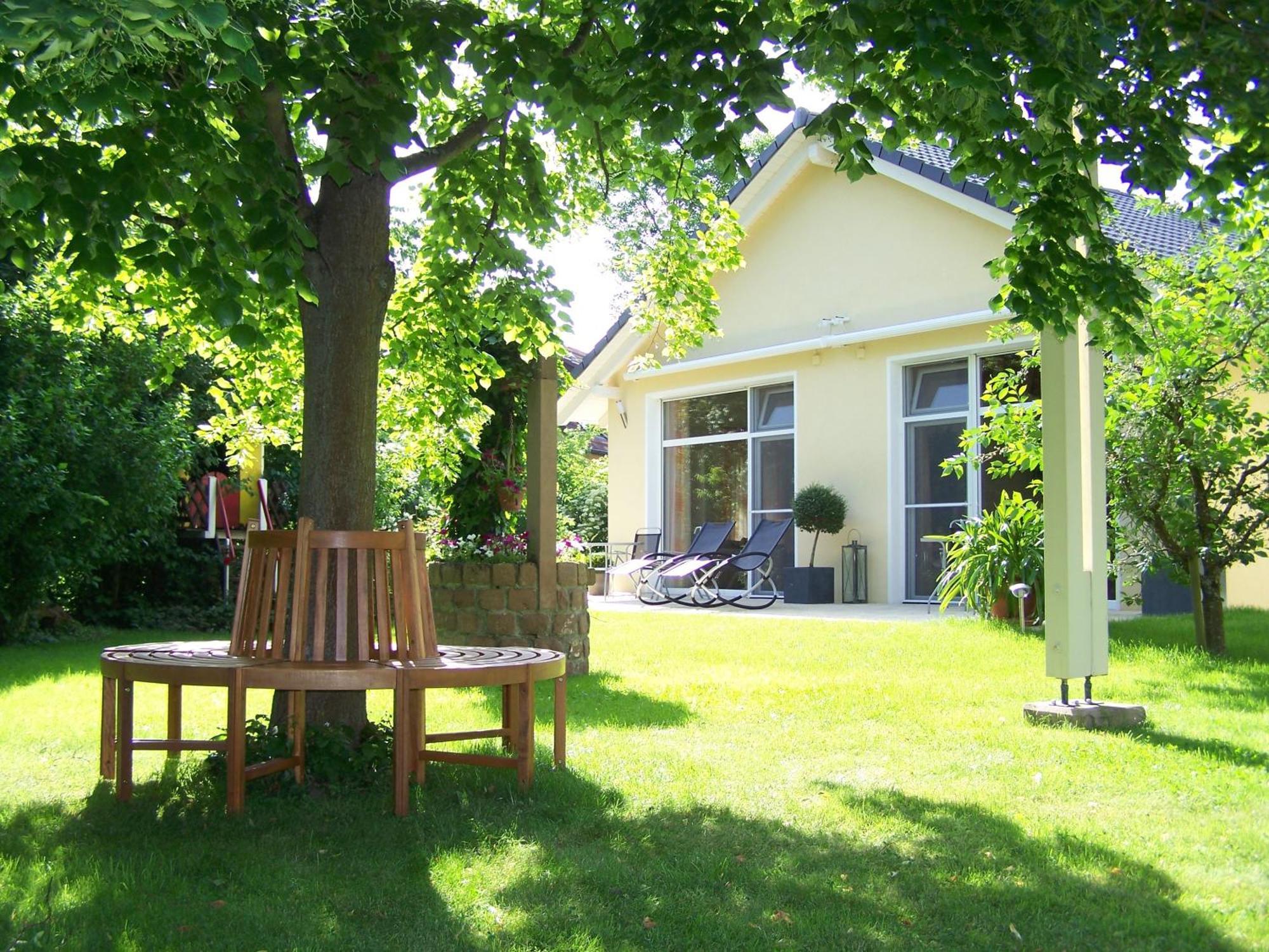 Badische Landoase Aparthotel Kehl ภายนอก รูปภาพ